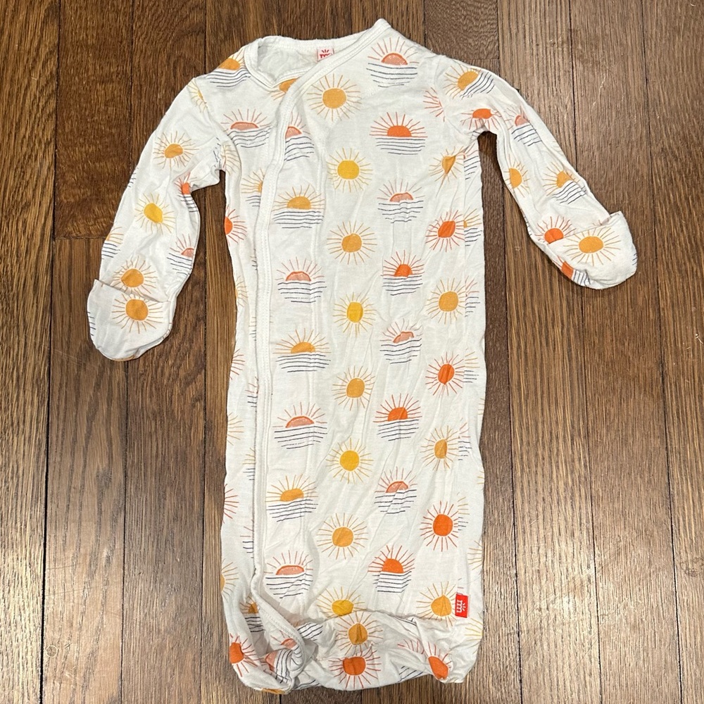 Magnetic Me Gown- MODAL- size NB-3m